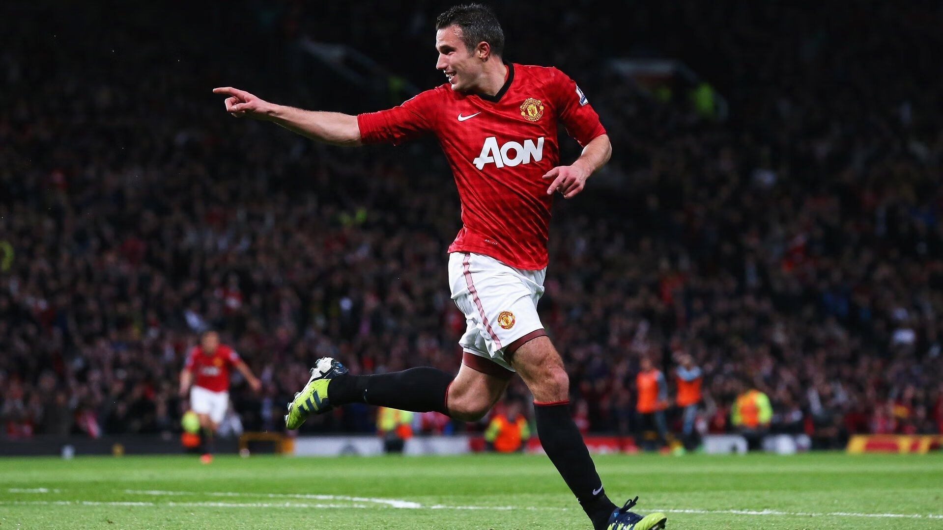 陈佳佩拉卡尼同组较量蝶泳决赛