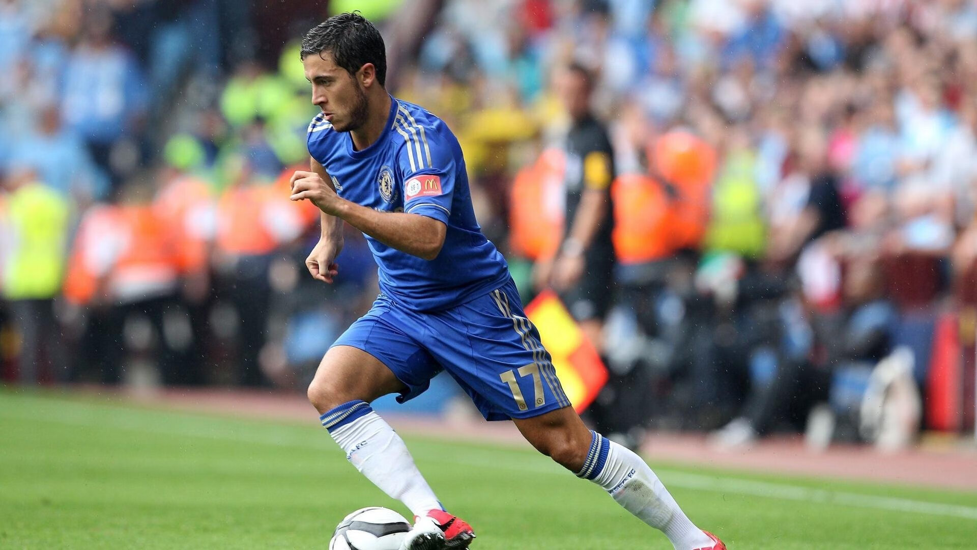 智能场馆建设：未来电竞馆的科技新时代，电竞场馆建设标准全文